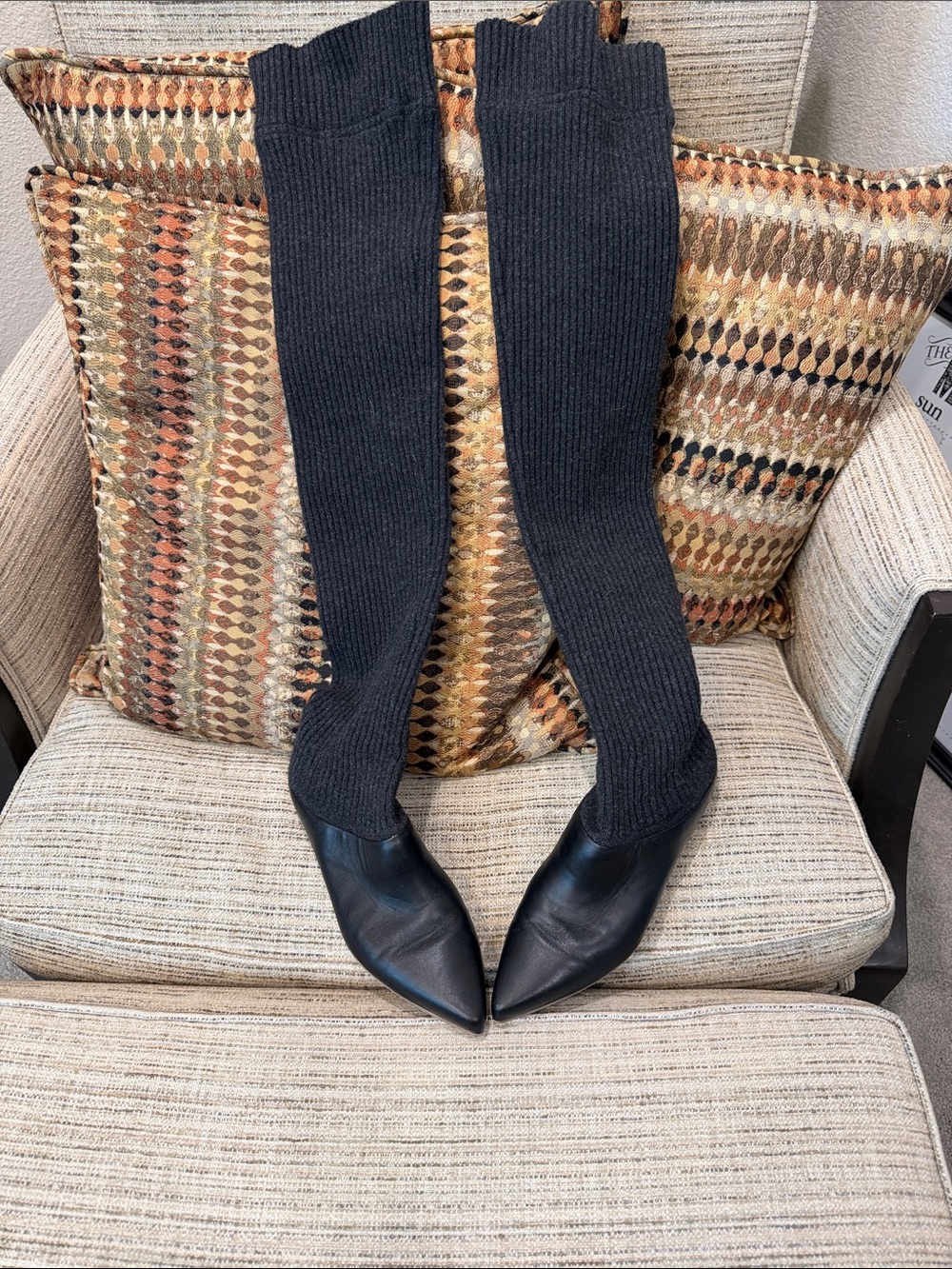 Gabriella Hearst Jimena Black Ribbed Cashmere Over-the-Knee Socks Size 9
